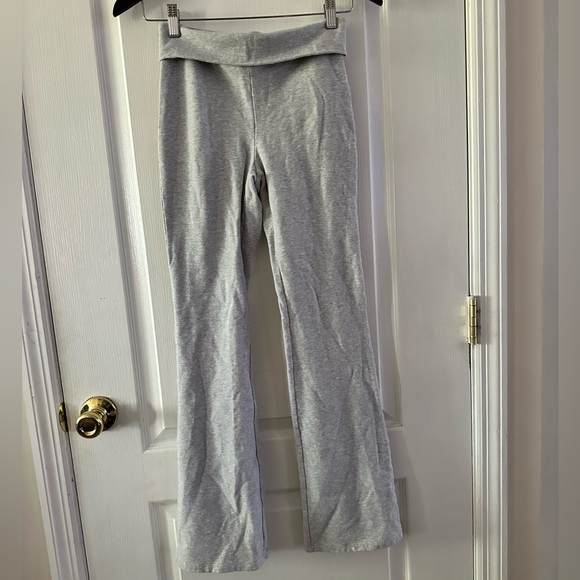 Aritzia Sundays best Foldover flare pant - Picture 2 of 4
